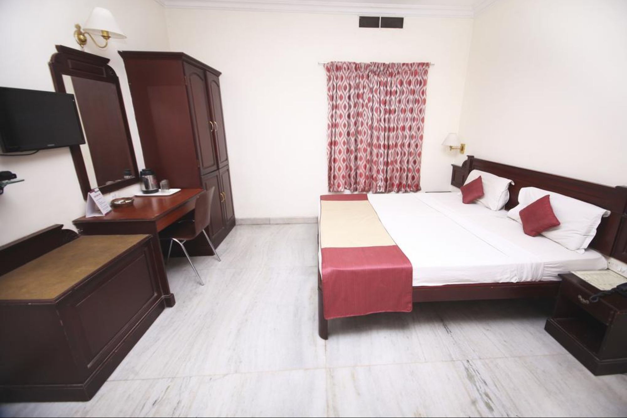 Hotel Archana Inn Kochi Exterior photo